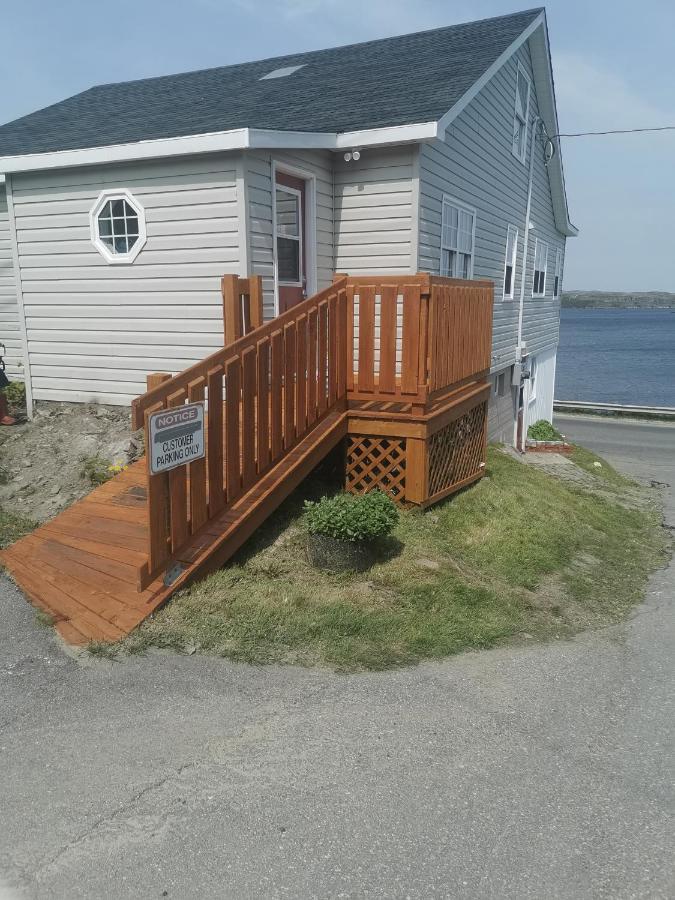 Starboard Side Guest House Channel-Port aux Basques Kültér fotó