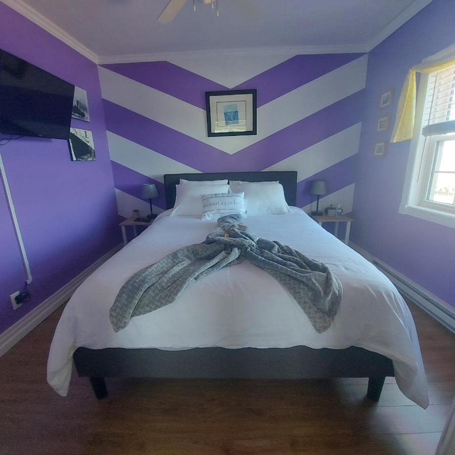 Starboard Side Guest House Channel-Port aux Basques Kültér fotó